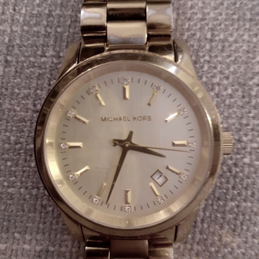 MICHAEL KORS Gold Watch